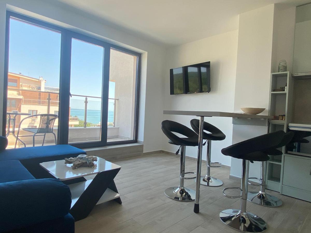 Sea View, Luxury Apartment In Amelia Complex, Kabakum Beach Άγιος Κωνσταντίνος και Ελένη Εξωτερικό φωτογραφία